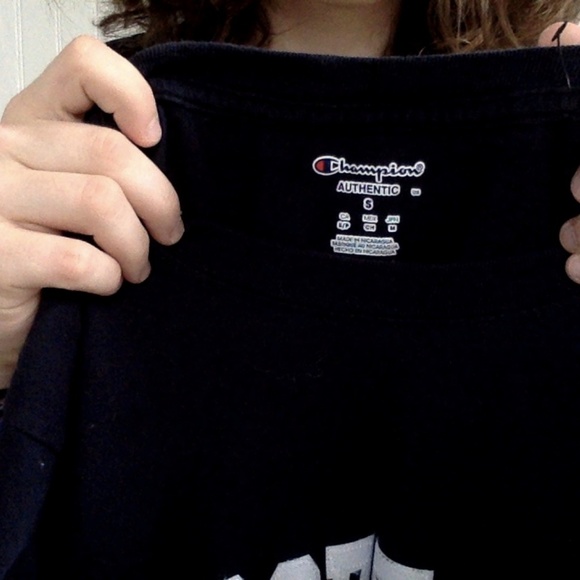 Georgetown Unisex T-Shirt - Picture 4 of 4